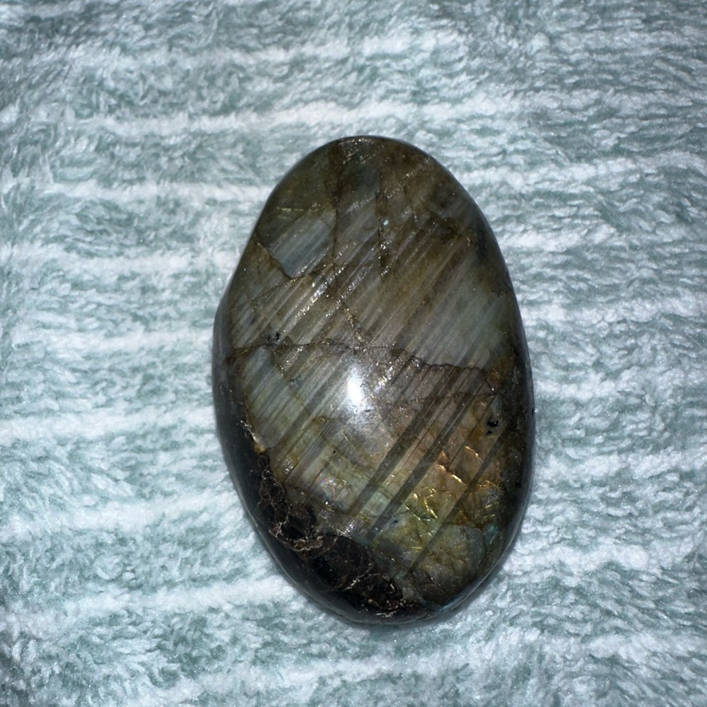 Polished Labradorite Stone